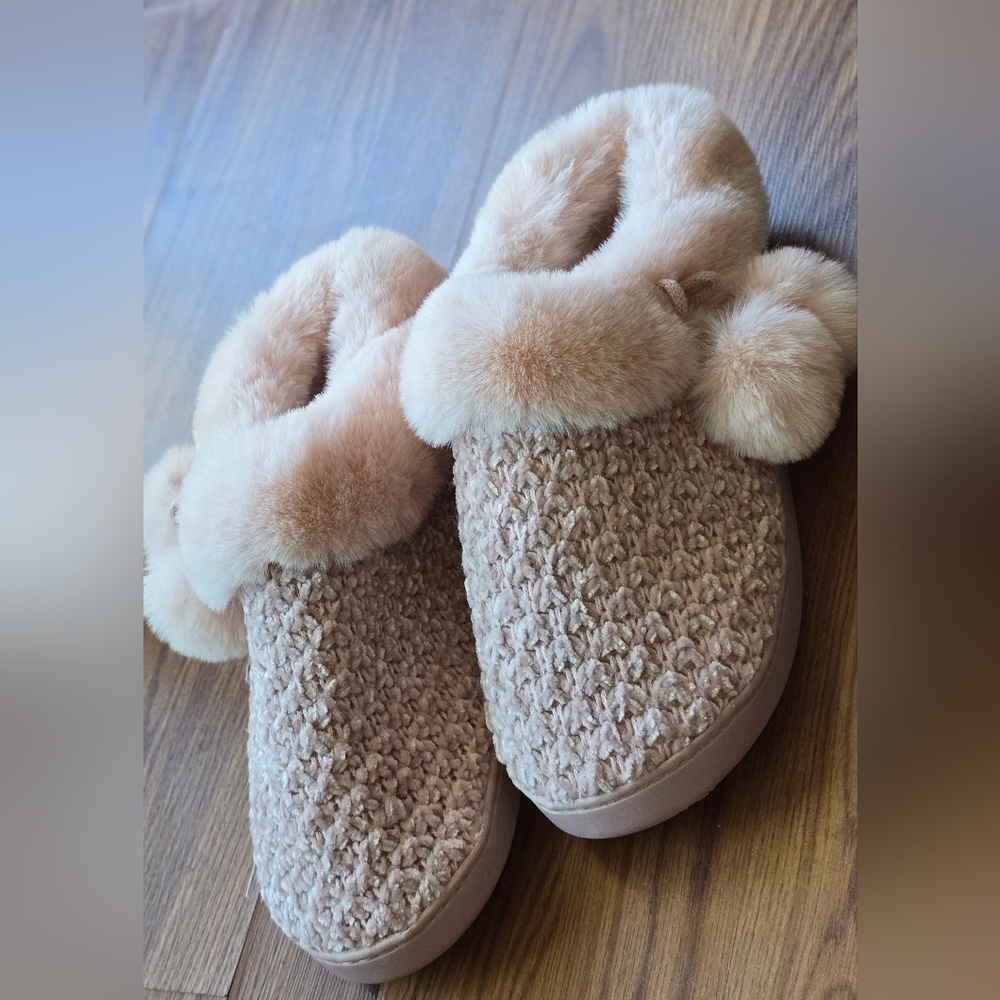 Cuddl Duds Fur Slippers